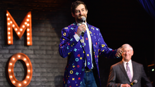 So Long, Quiz Daddy—HQ Trivia Replaces Scott Rogowsky